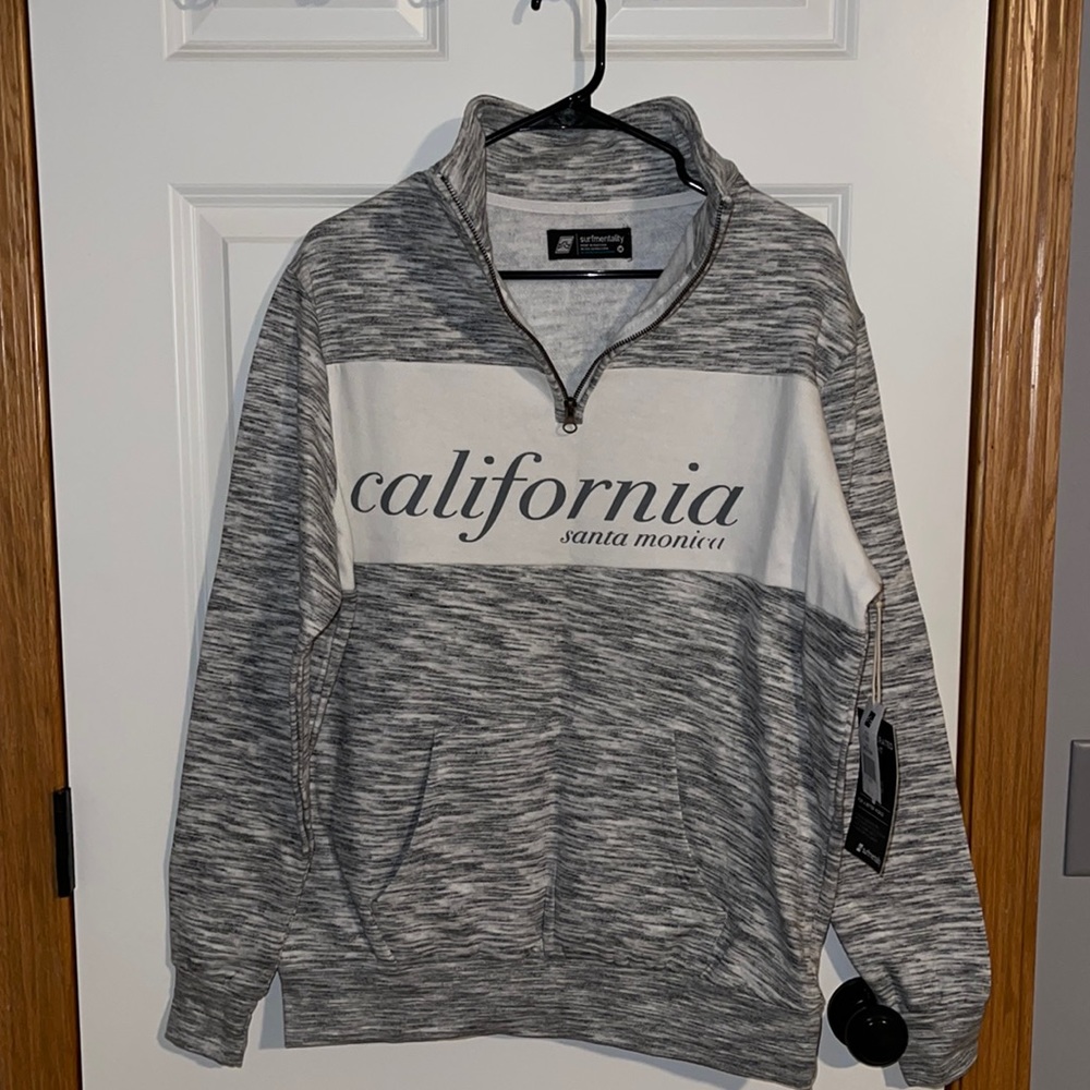 Surfmentality California Santa Monica Half Zip Women sz M NWT